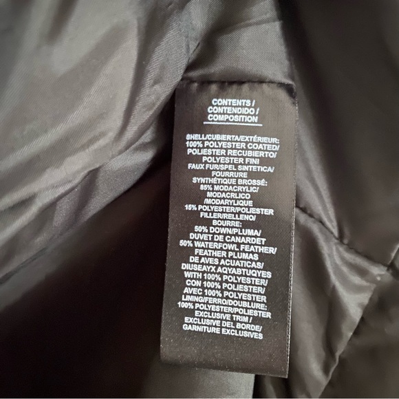 Women's Classic Down Coat with Faux-Fur Hood, size L NWT - Picture 6 of 14